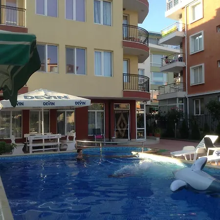 Apartamento Studio Mirazh